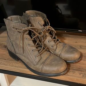 Madden Girl Boots